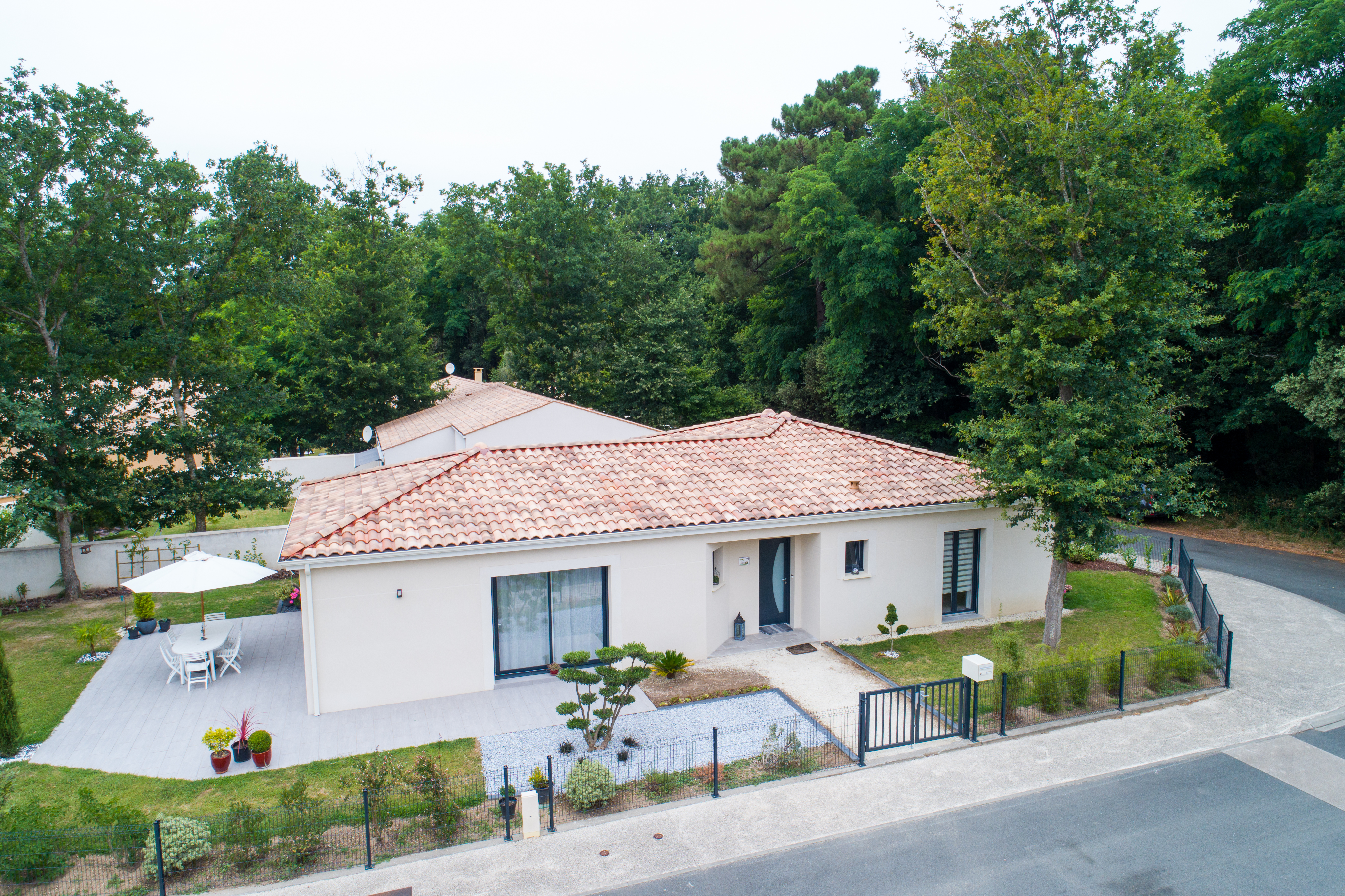 Réalisation de LES MAISONS CHANTAL B.